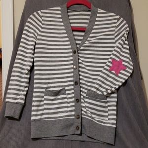 Quarter length sleeve sweater